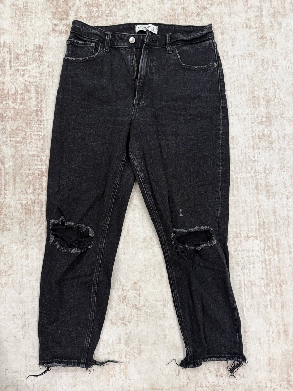 Black Distressed High-Rise mom Women’s Jeans